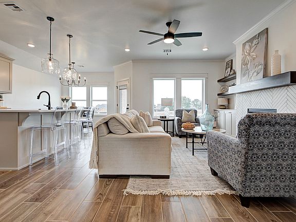 7th image of this home