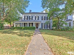 724 W State St, Jacksonville, IL