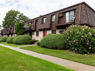 1401 Cherry Hill Dr, Poughkeepsie, NY 12603