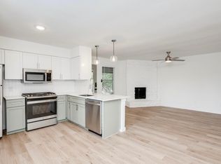 905 Airoso Cv APT D, Austin, TX 78745