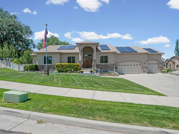 12384 S Overlook Ct, Riverton, UT 84065