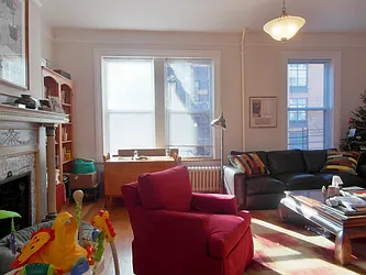 Rented by Citi Habitats