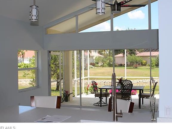 3rd image of 222 Sabal Lake Dr