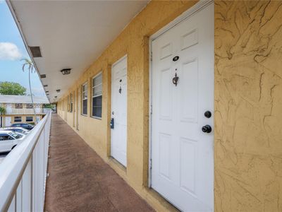 4051 NE 13th Ave APT 78-3, Oakland Park, FL, 33334