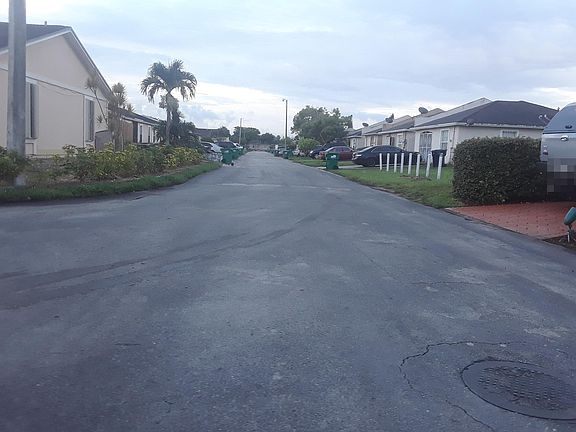 5th image of 20316 NW 27th Pl