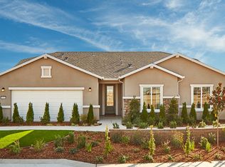 1051 S Shelly Ave, Fresno, CA 93727