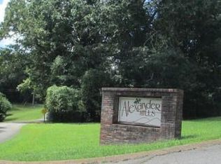 235 Sutton Dr, Ringgold, GA 30736