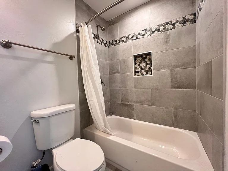 6946 Cowles Mountain Blvd — Photo 19
