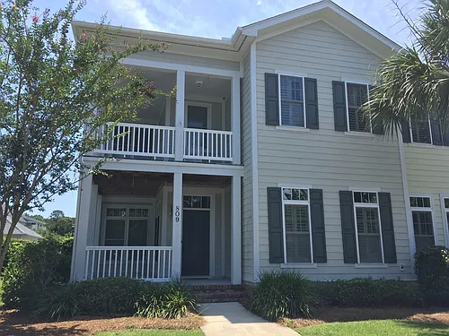 809 Soaring Ln Photo 1