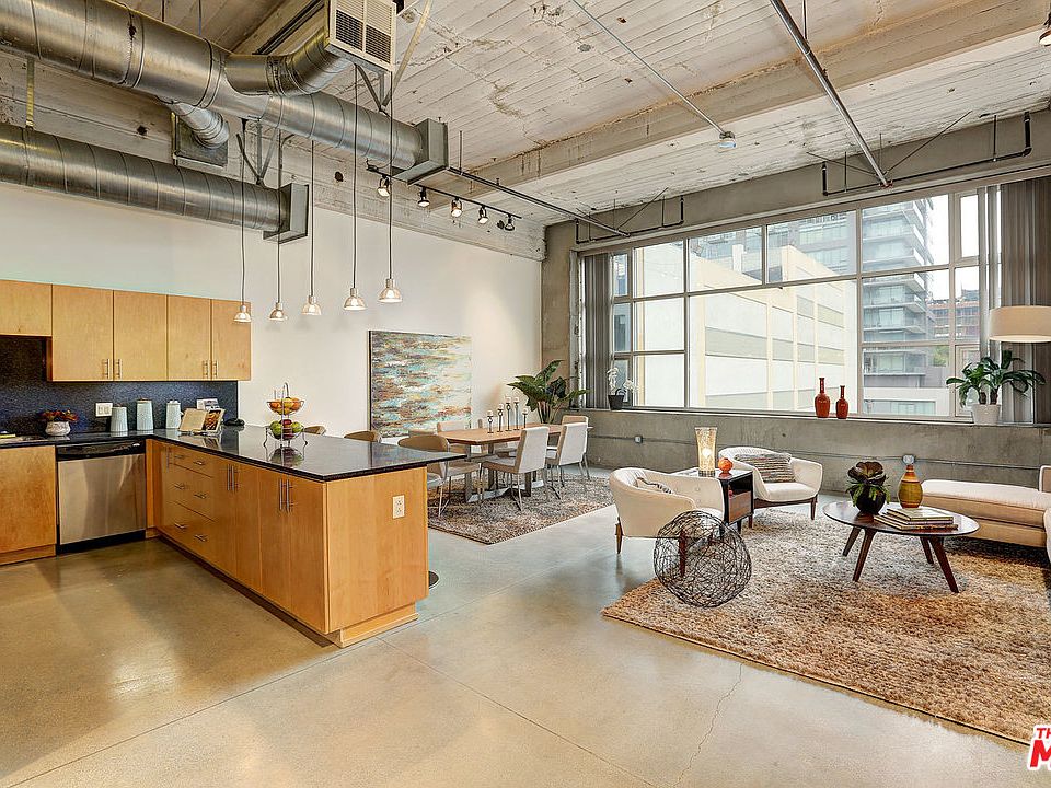 1st image of 1130 S Flower St APT 305