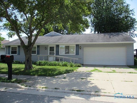 2nd image of 1125 Sycamore Dr