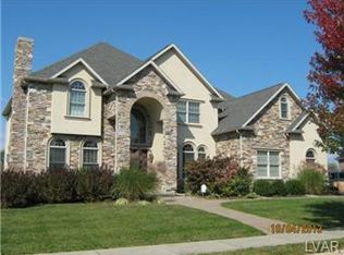 59 Carousel Ln, Easton, PA 18045