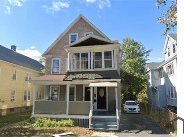 72 Pasadena St #2, Springfield, MA 01108