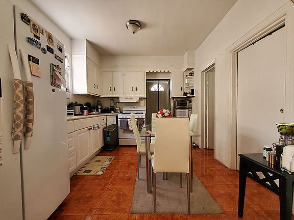 5th image of 5629 Van Doren St