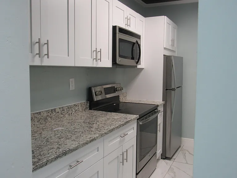 4283 Cocoanut Rd #1 — Photo 5