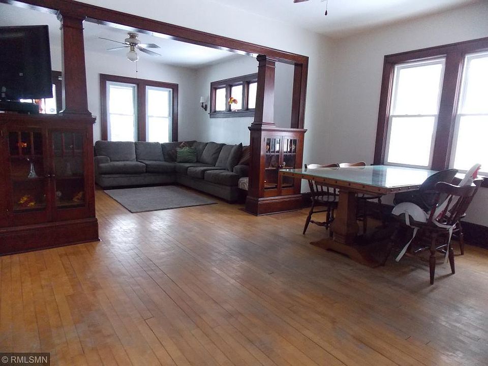 1st image of 2697 17th Ave E
