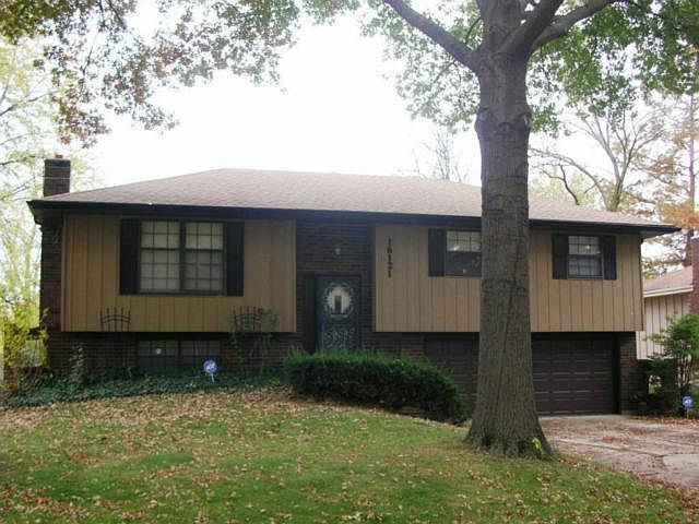 1st image of 16121 E 40th Ter S