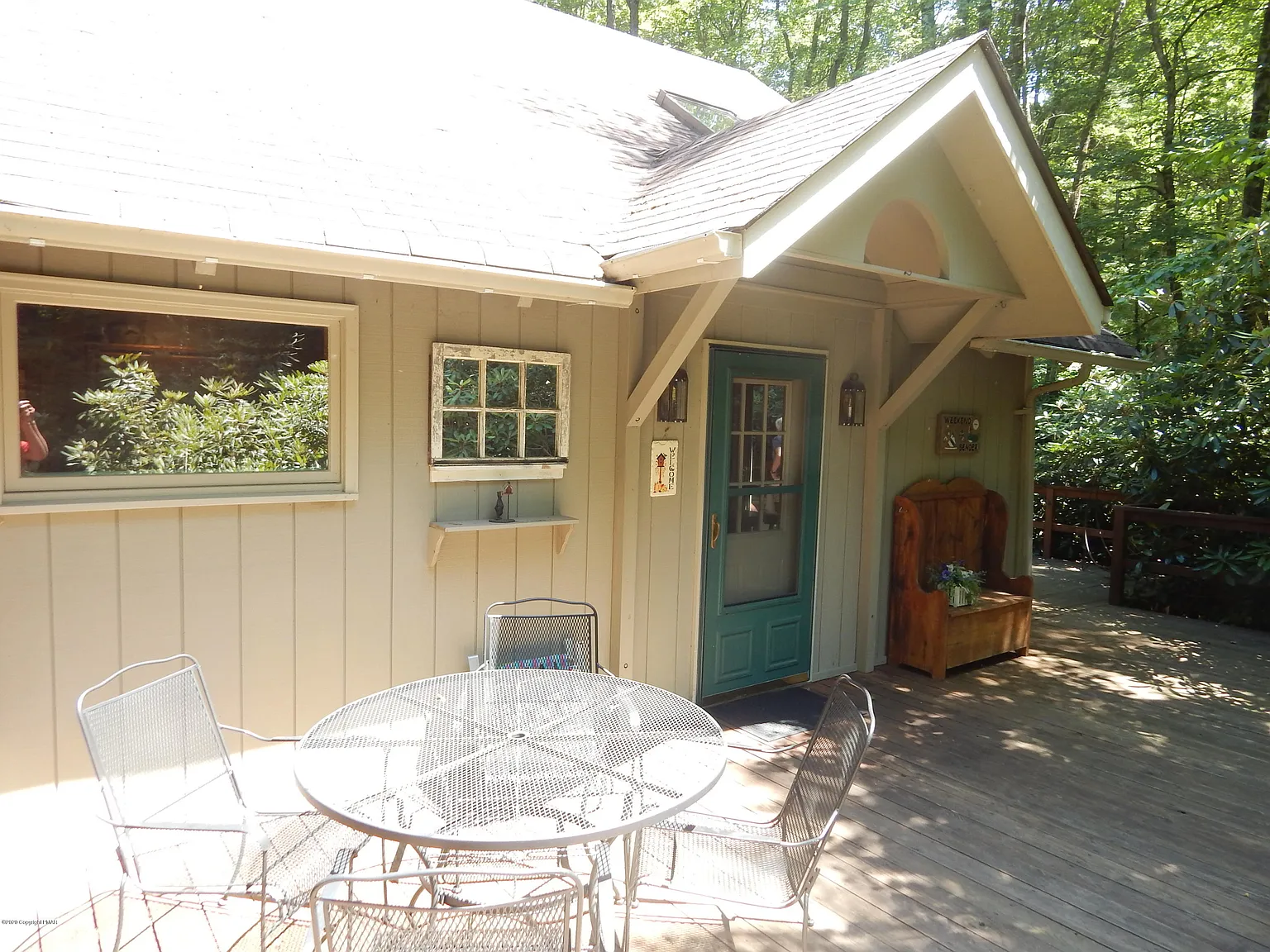 186 Miller Dr photo 1