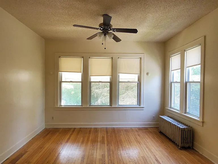 1631 Buena Vista Ave #2 — Photo 2