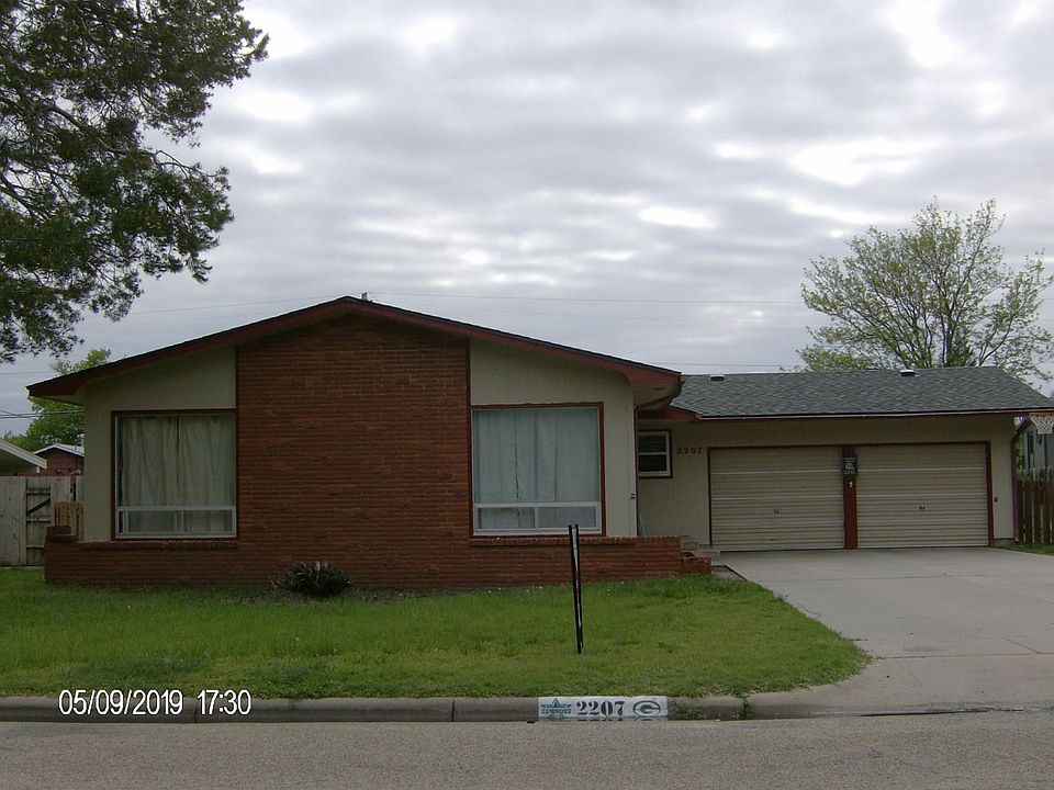 1st image of 2207 N 6th St