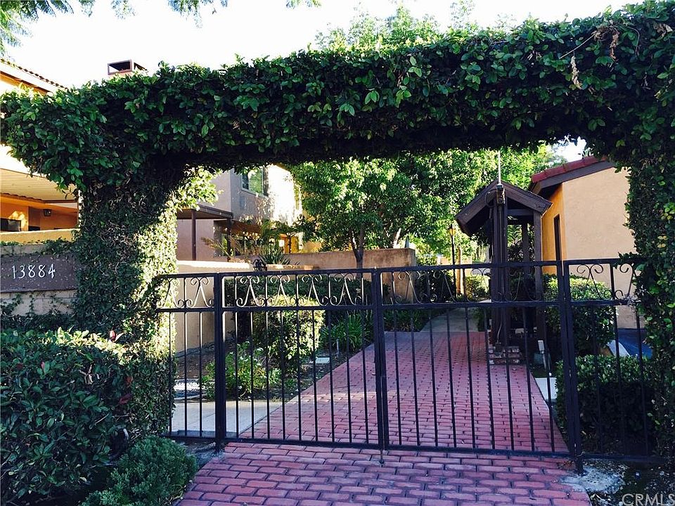 1st image of 13884 Ramona Pkwy
