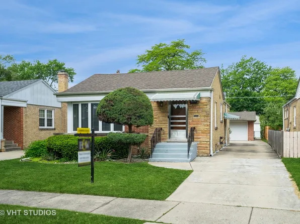 8228 Monticello Ave, Skokie, IL 60076