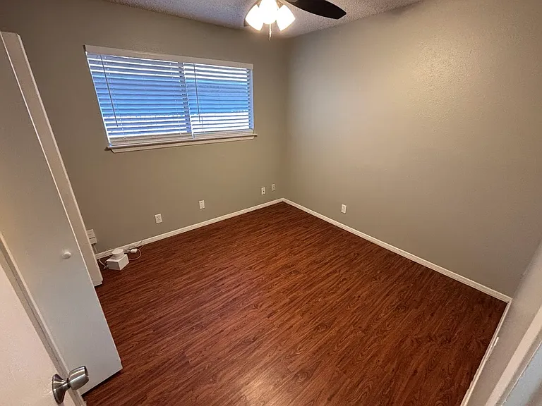 7214 Lilac Ln #B — Photo 15