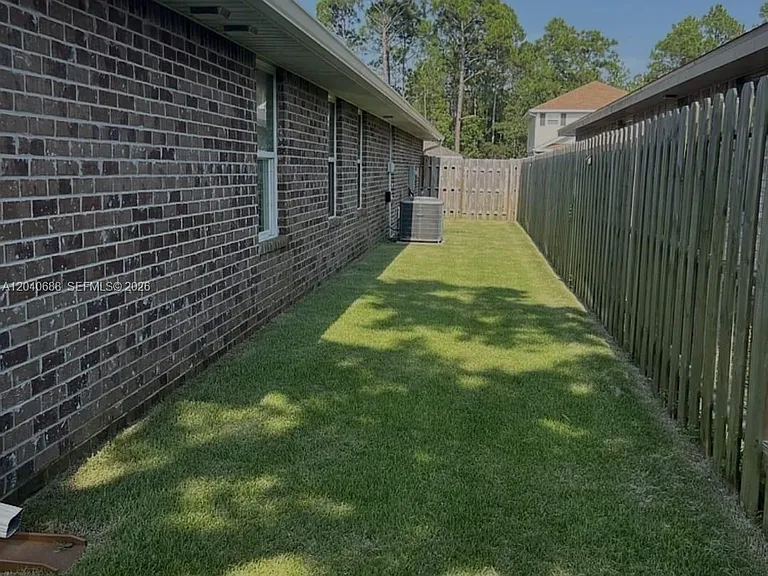 12318 Pinfish Rd — Photo 16