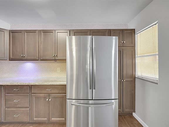 4th image of 13811 Oneida Drive #A1