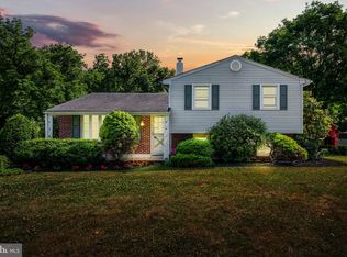 696 Buchert Rd, Pottstown, PA 19464