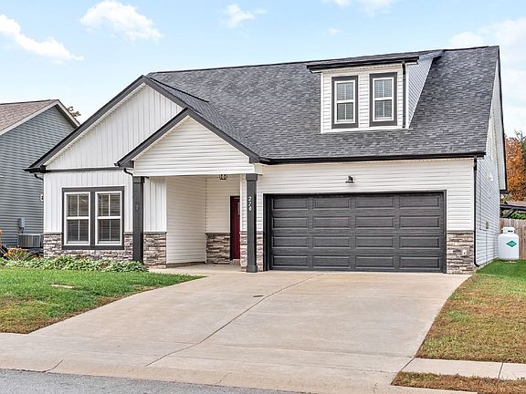 3rd image of 270 Crusaw Dr