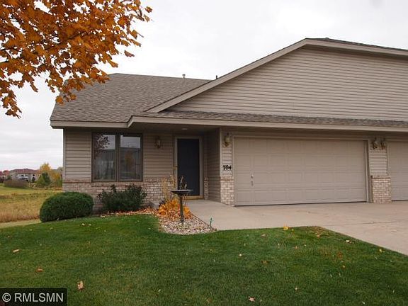 2nd image of 704 Danube Cir NE