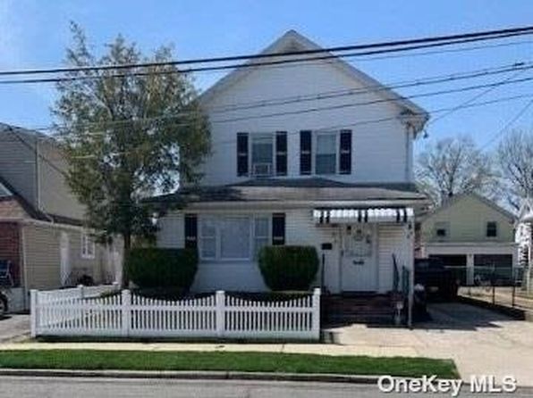 New Hyde Park Real Estate New Hyde Park Ny Homes For Sale Zillow