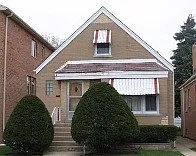 3111 N Oconto Ave photo 1