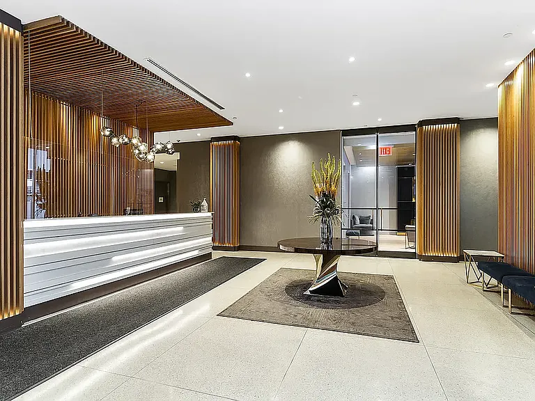 53 Park Pl #12T — Photo 6