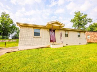73 Denton Dr, Owingsville, KY 40360