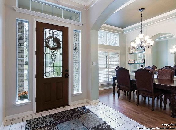 4th image of 2418 Fairfield Bend Dr