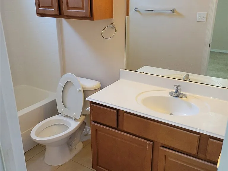 305 Holleman Dr E #1705 — Photo 8
