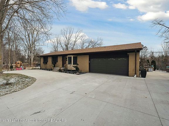 4th image of 11891 Four Lakes Dr