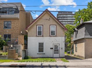 198 Hinchey Ave, Ottawa, ON K1Y 1L7