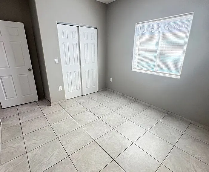 4013 E 22nd St #1 — Photo 15