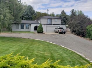 904 Goodlander Cir, Selah, WA 98942