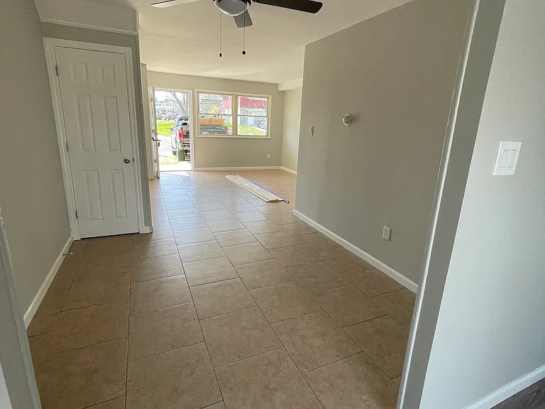 31 Rose Ln — Photo 4