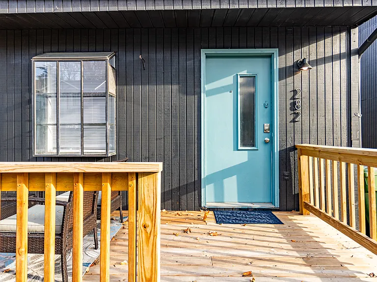 280 Randolph St — Photo 32