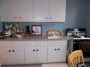 3rd image of 194 Smith St APT 3L
