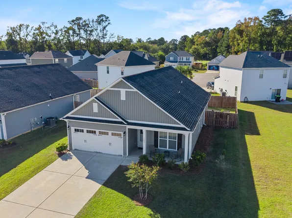 1239 Dabney Park Drive, Leland, NC 28451
