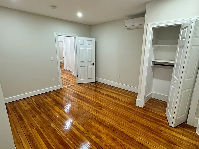 44 Saxton St #1 — Photo 2