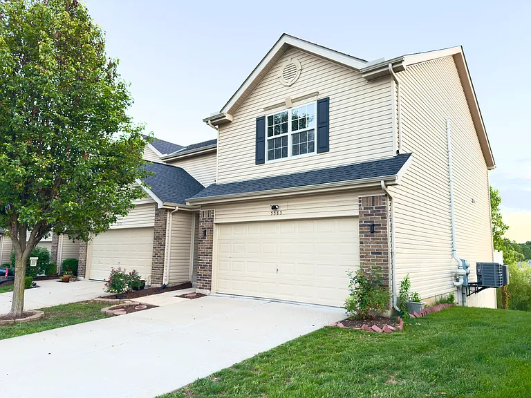 5585 Wavecrest Cir — Photo 2