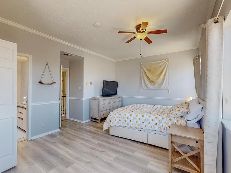6216 Academy Ridge Dr NE — Photo 35