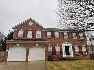 689 Wintergreen Dr, Purcellville, VA 20132